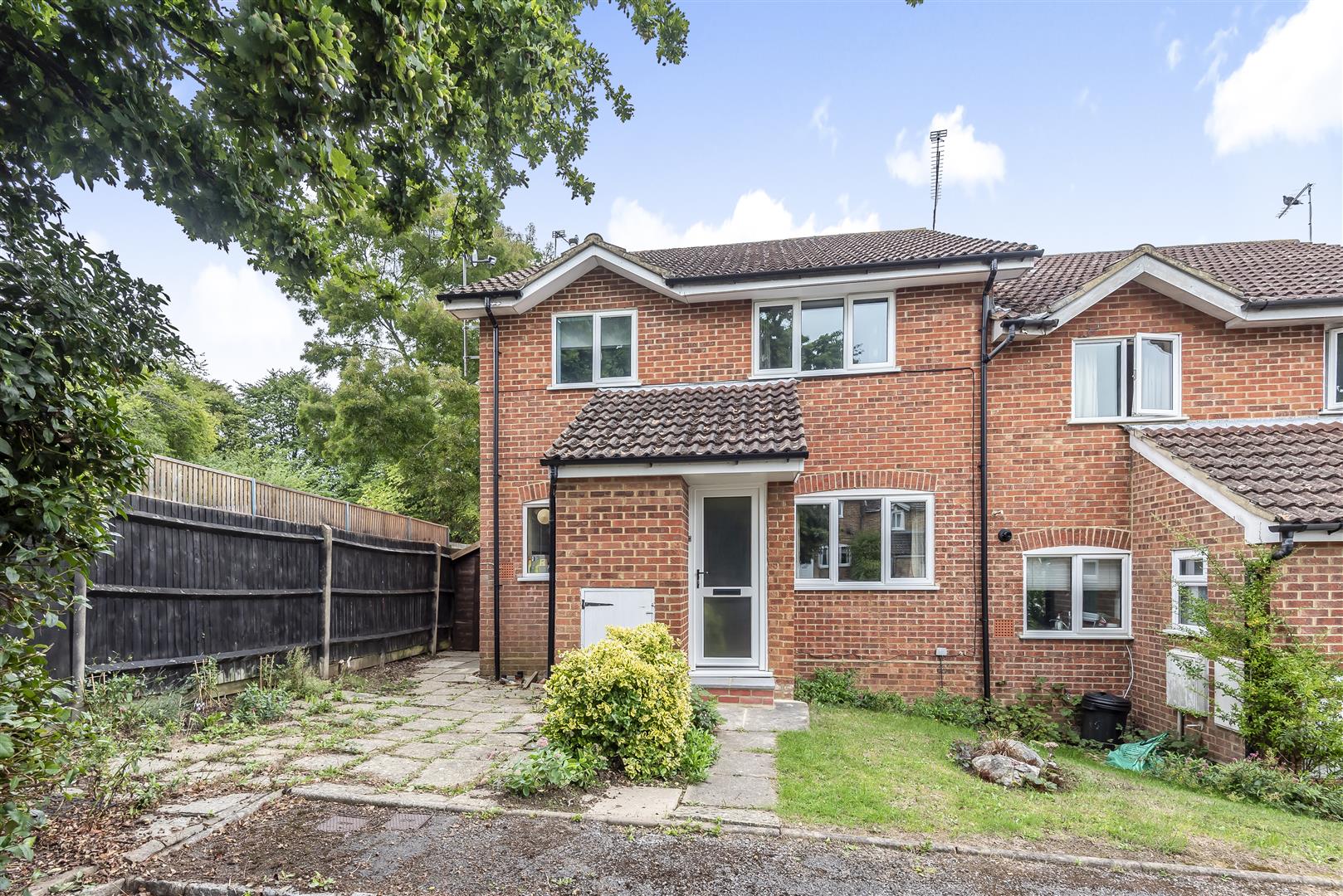 Suffolk Close, Wokingham, Berkshire, RG41 3AU