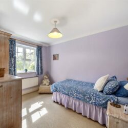 Thumbnail Image 4