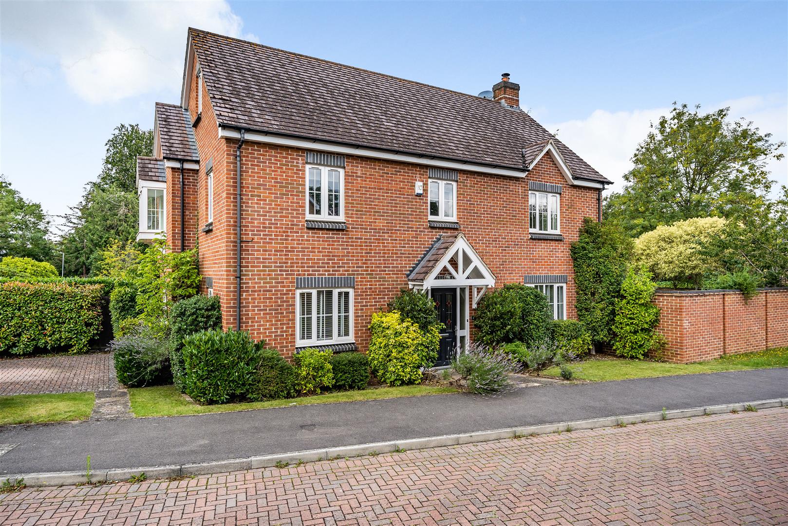 Arbor Close, Winnersh, Berkshire, RG41 5QY