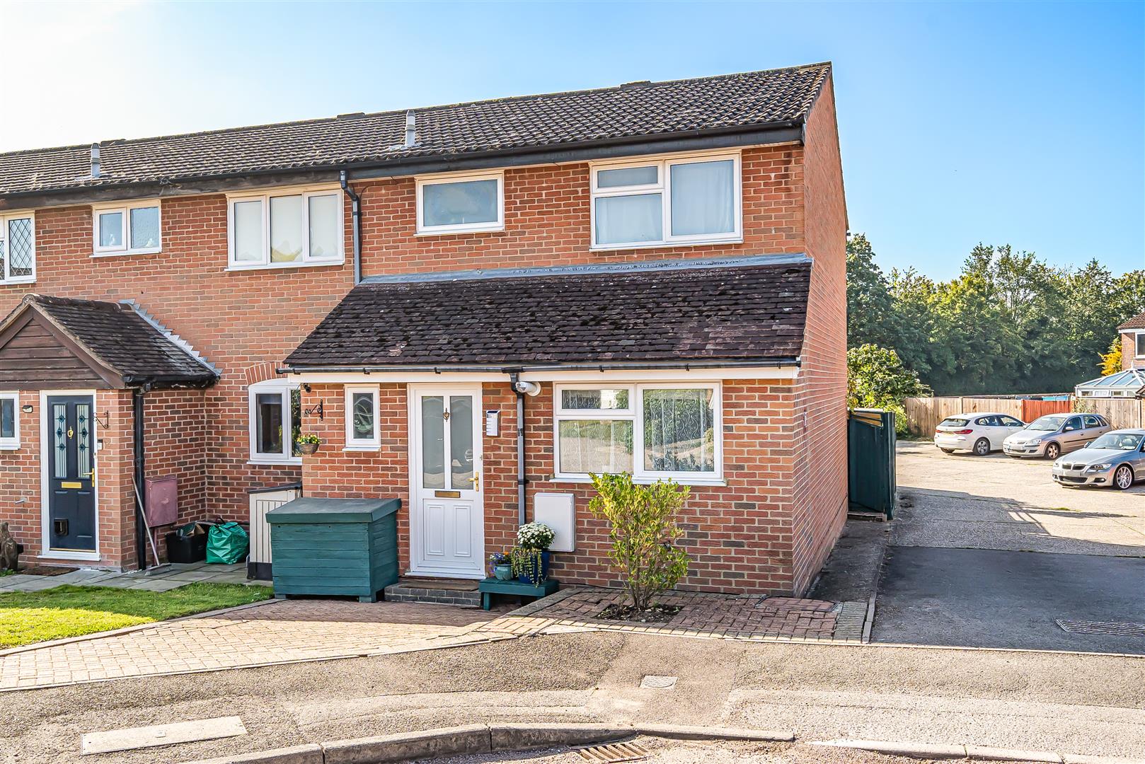 Fleet Close, Wokingham, Berkshire, RG41 3UE