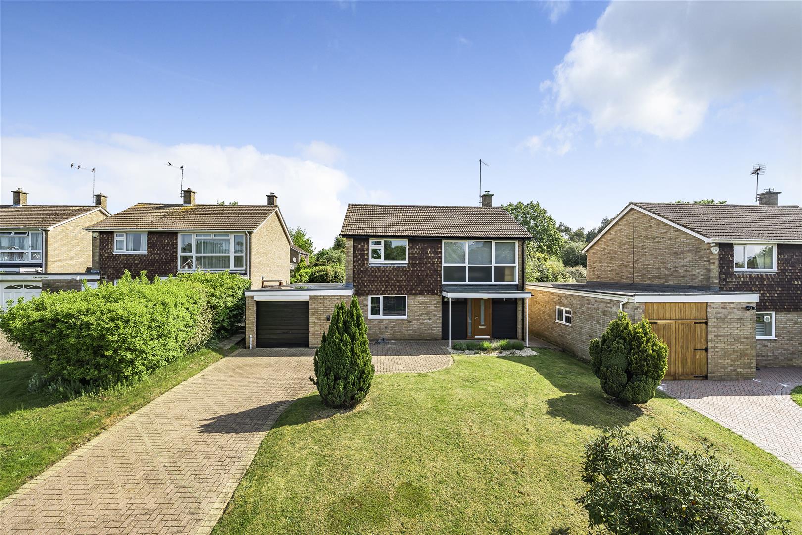 Meadow Road, Wokingham, Berkshire, RG41 2TD