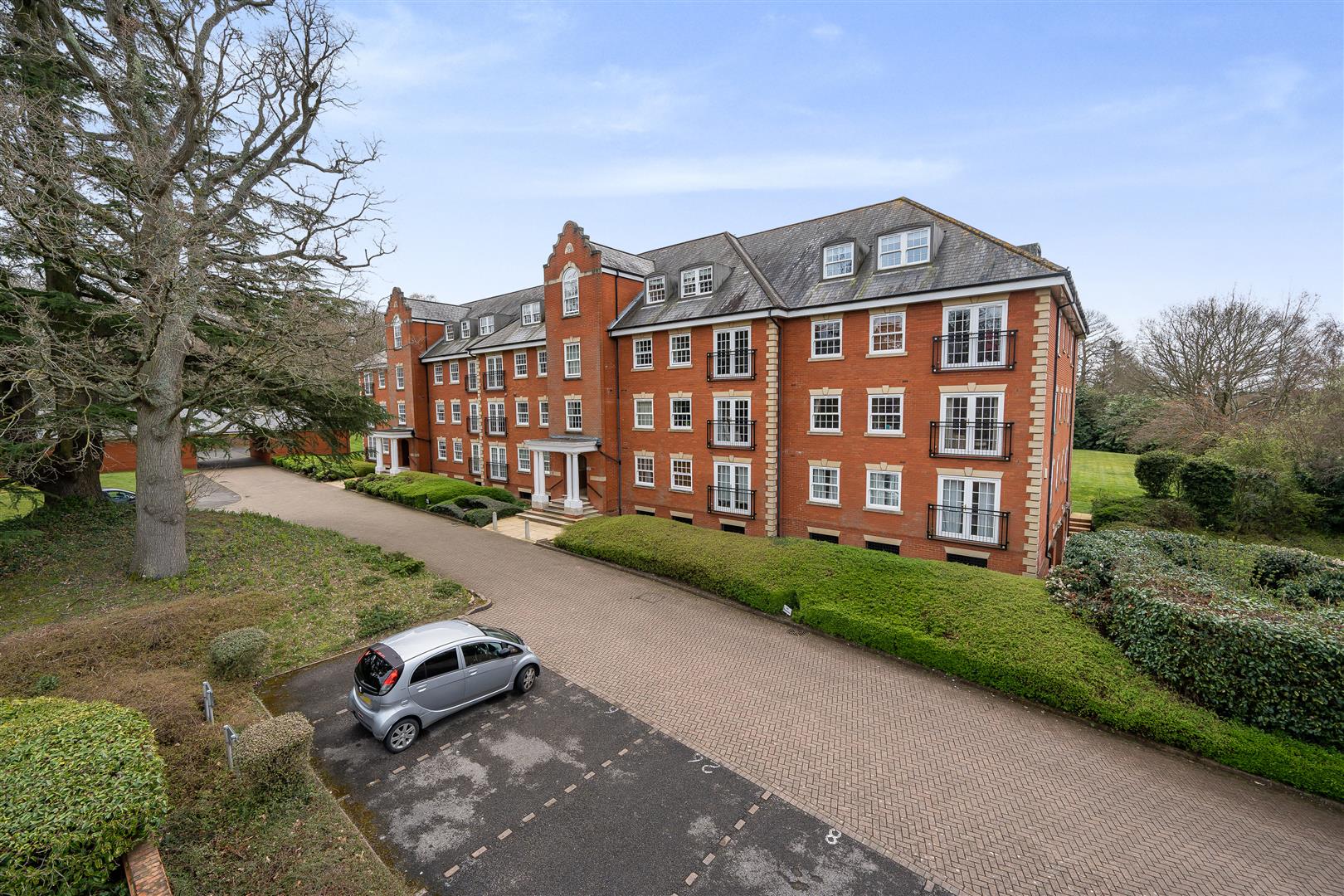Keephatch House, Montague Close, Wokingham, Berkshire, RG40 5PJ