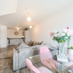 Beechey Place, Wokingham, Berkshire, RG40 1LQ