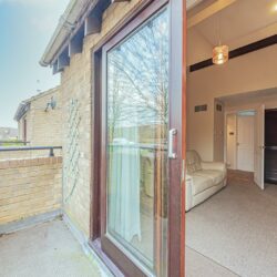 Thumbnail Image 4