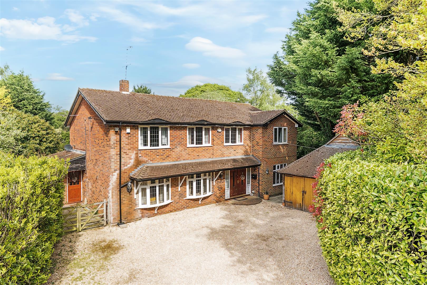 Kiln Lane, Farley Hill, Berkshire, RG7 1XE