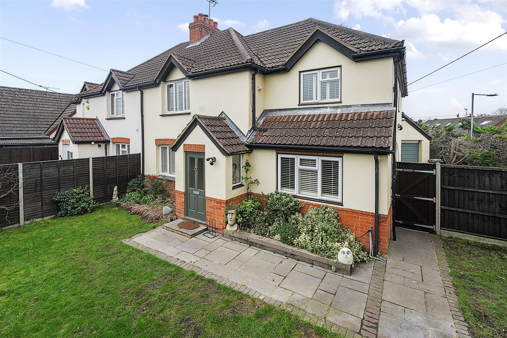 Reading Road, Winnersh, Berkshire, RG41 5HL