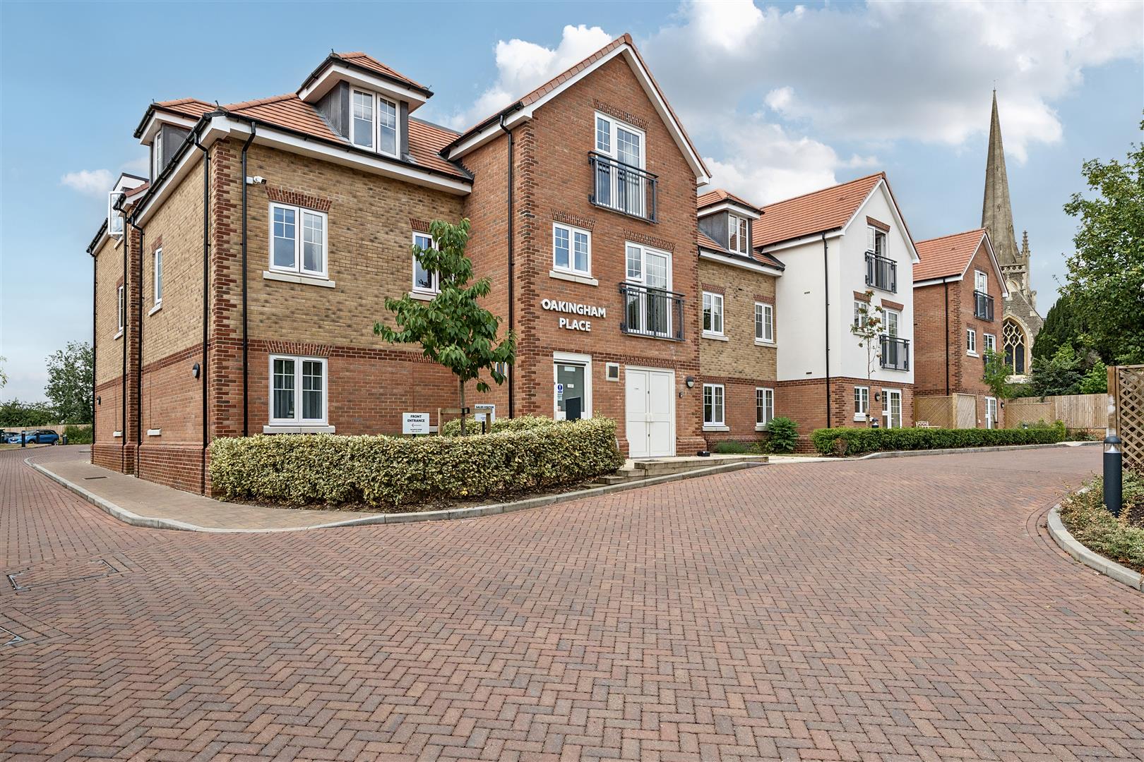 Oakingham Place, Reading Road, Wokingham, Berkshire, RG41 1EH