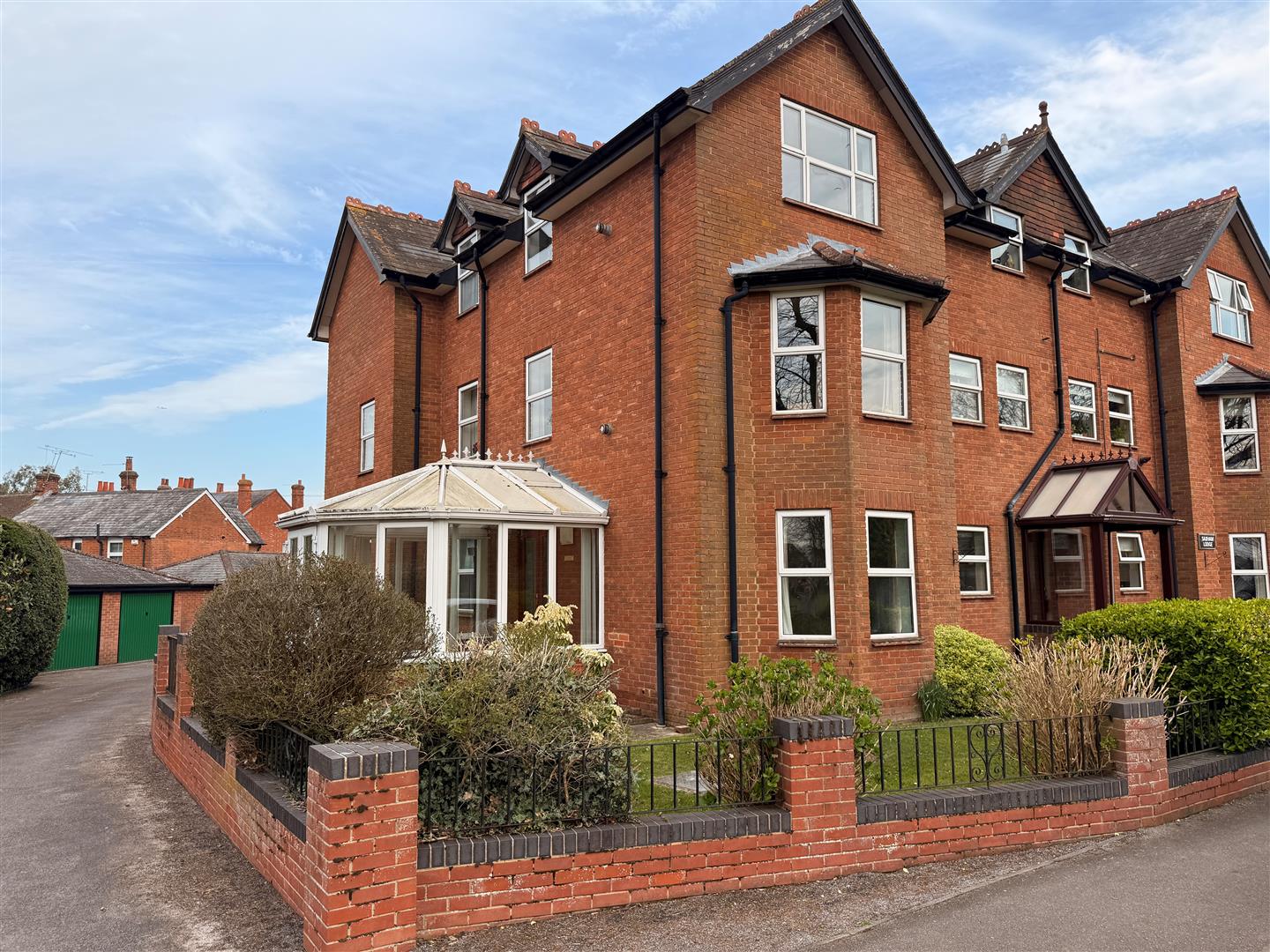 Saxham Lodge, Fairview Road, Wokingham, Berkshire, RG40 2DN