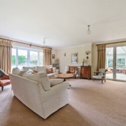 Thumbnail Image 4