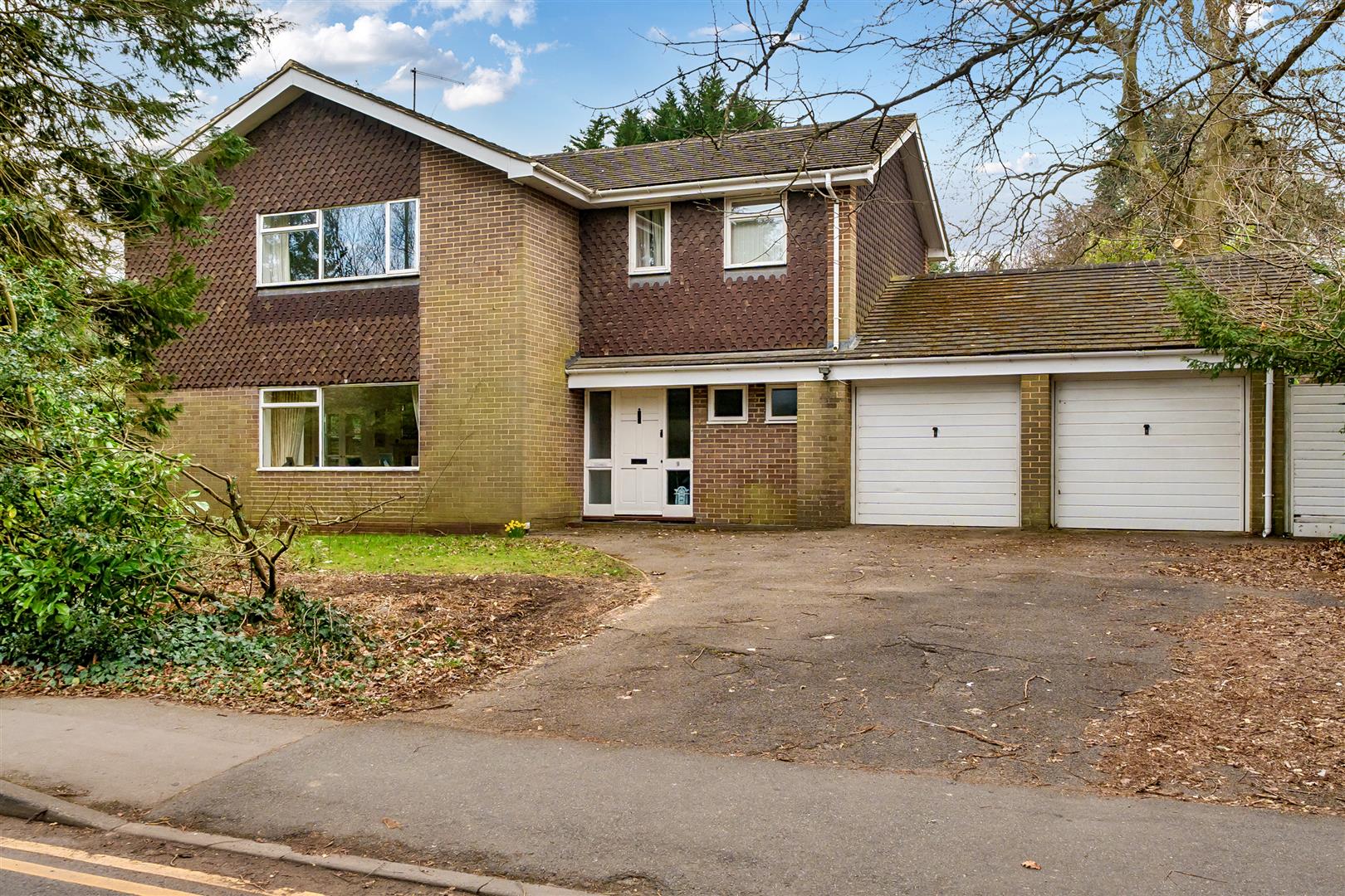 Glebelands Road, Wokingham, Berkshire, RG40 1DY