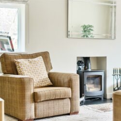 Thumbnail Image 3