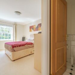 Thumbnail Image 9