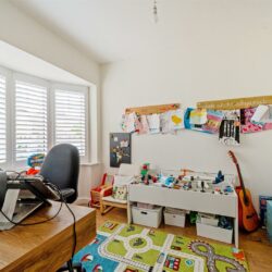Thumbnail Image 8