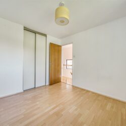 Thumbnail Image 12
