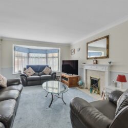 Kent Close Wokingham, Berkshire, RG41 3AN