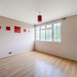 Thumbnail Image 9