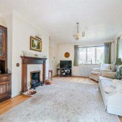 Clare Avenue, Wokingham, Berkshire, RG40 1EB