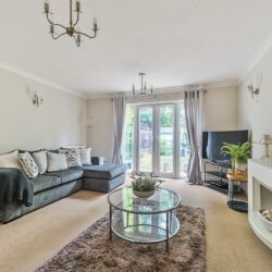 Village Close, Wokingham, Berkshire, RG41 1FZ