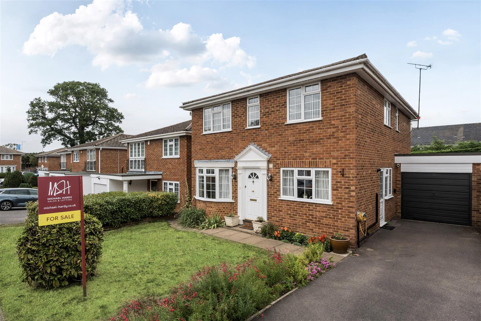 Lenham Close, Winnersh, Berkshire, RG41 1HR
