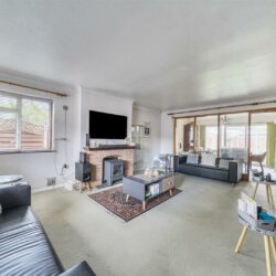 Pheasant Close, Winnersh, Berkshire, RG41 5LS