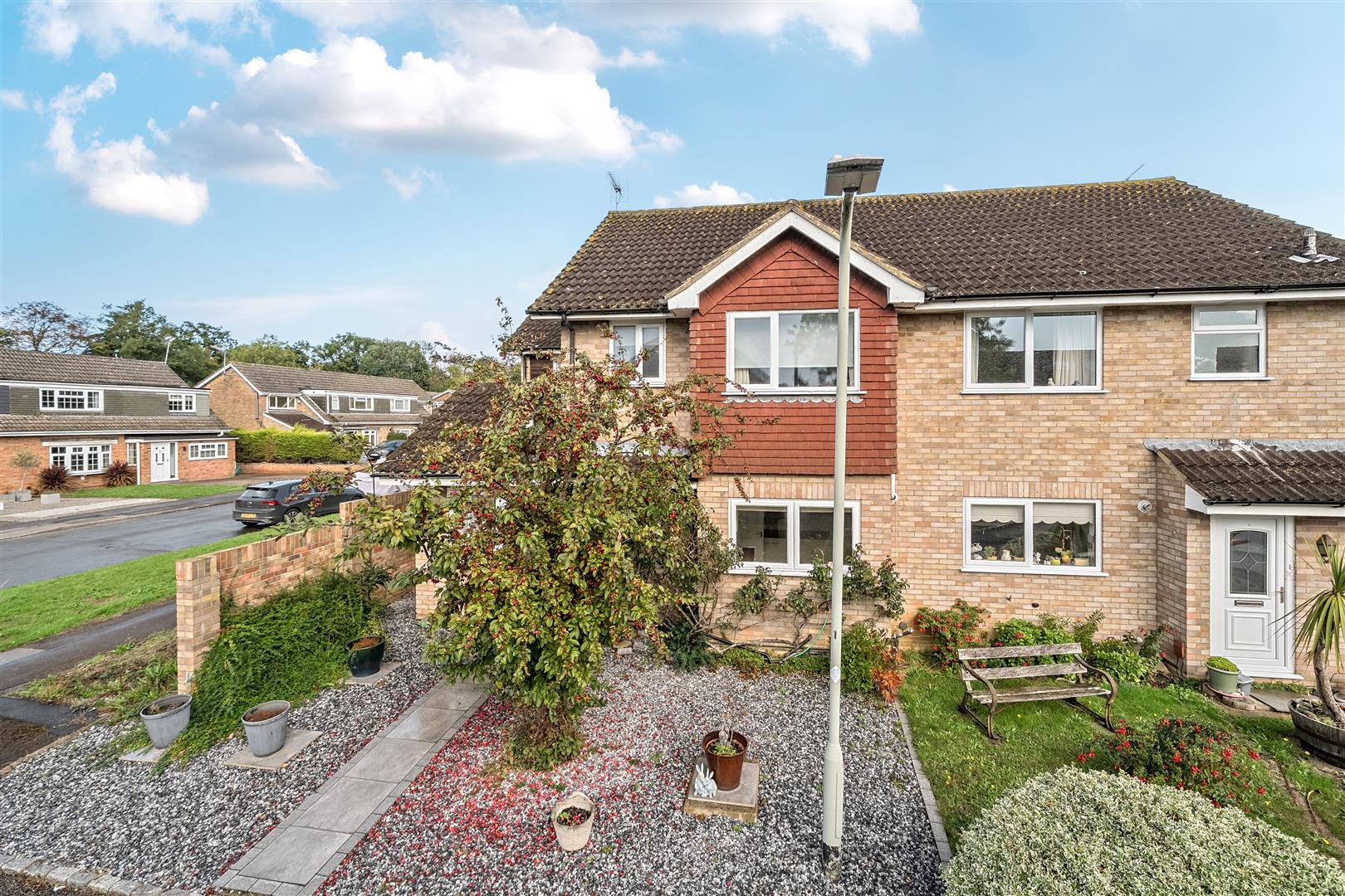 Beckett Close, Wokingham, Berkshire, RG40 1YZ
