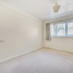 Thumbnail Image 9