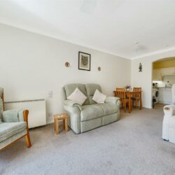 Thumbnail Image 3