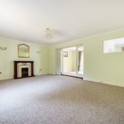 Old Wokingham Road, Crowthorne, Berkshire, RG45 6SS