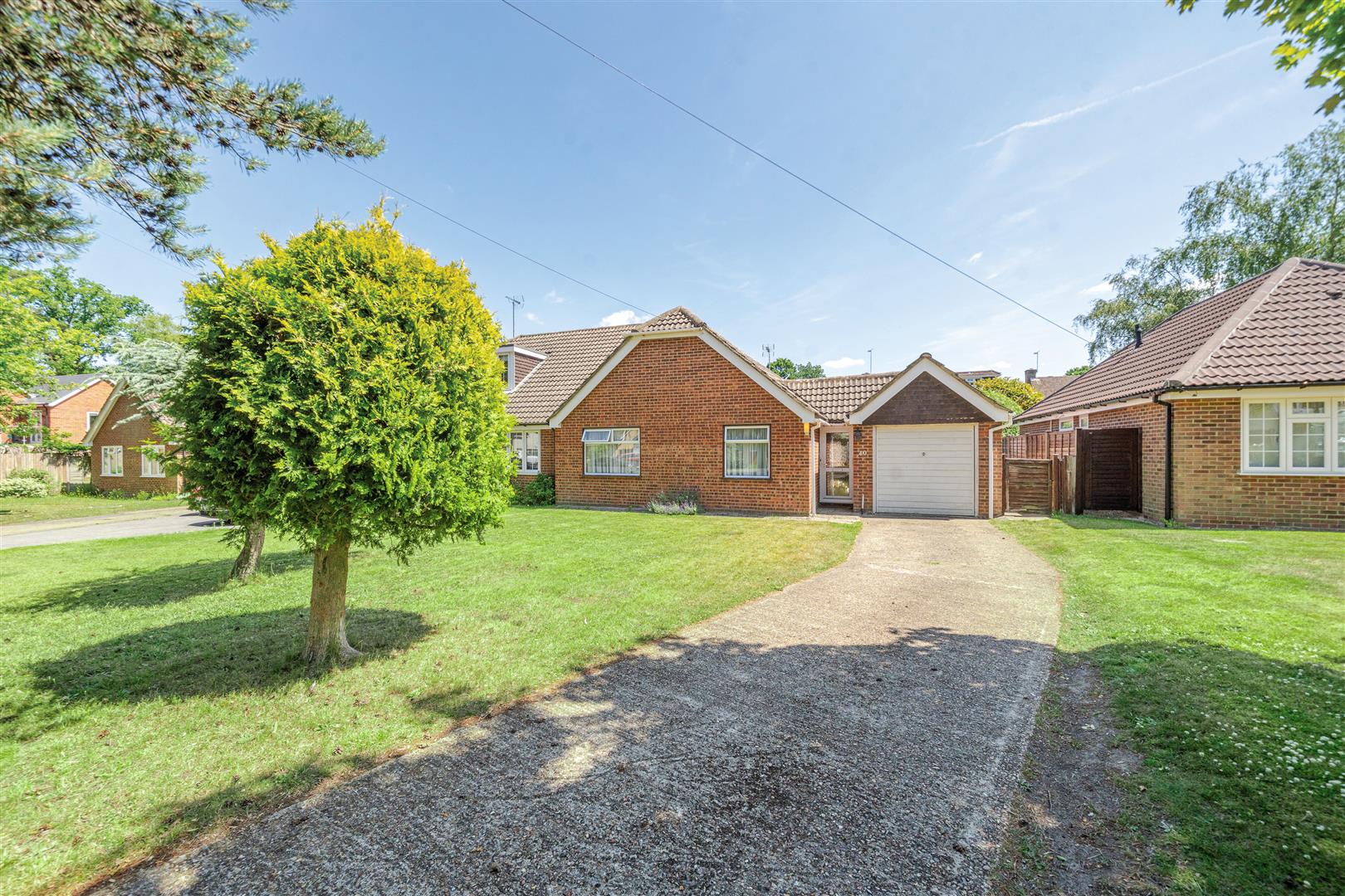 Wiltshire Avenue Crowthorne, Berkshire, RG45 6NQ