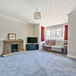 Leith Close, Crowthorne, Berkshire, RG45 6TD