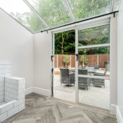 Thumbnail Image 9