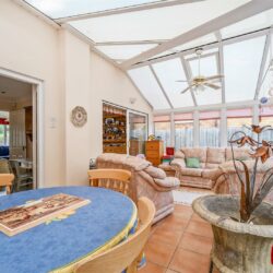Sydney Close, Crowthorne, Berkshire, RG45 6LQ