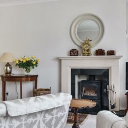 Thumbnail Image 4