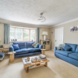 Holland Pines, Bracknell, Berkshire, RG12 8UZ