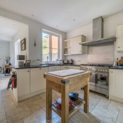 Pinehill Road, Crowthorne, Berkshire, RG45 7JE