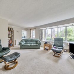 Wulwyn Side, Linkway, Crowthorne, Berkshire, RG45 6ES